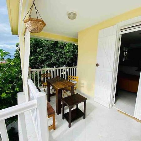 Habitation Nala Proche Bourg Apartamento Terre-De-Haut Exterior foto
